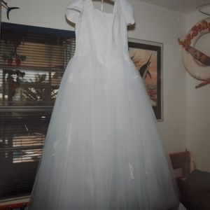 Wedding dress